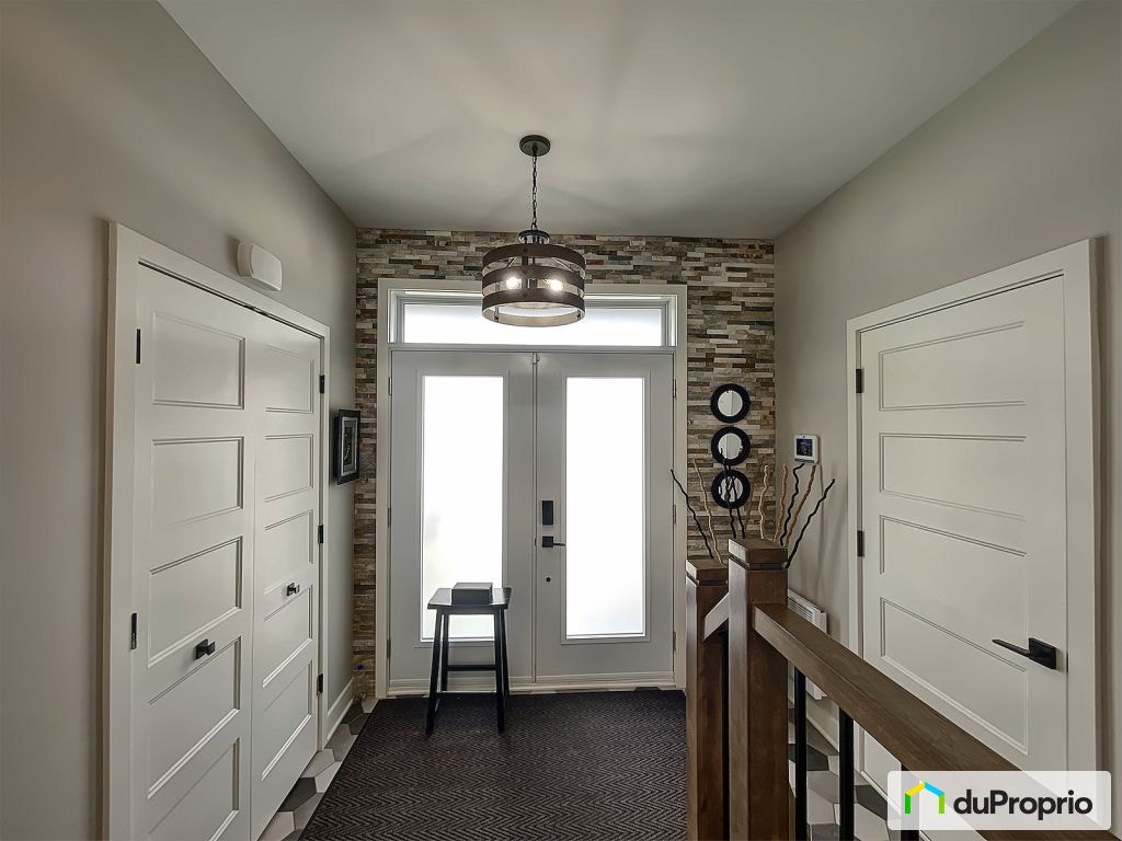 $699,900 - starting at - Bungalow for sale in St-Lin-Laurentides — photo 3