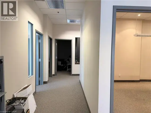 5205 HARVESTER Road Unit# 4 Burlington, Ontario in Commercial & Office Space for Rent in Oakville / Halton Region - Image 10