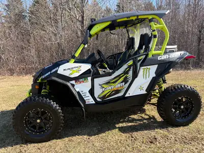 This Maverick has a lot of kms but it is in Extremely impressive condition and works like a New mach...