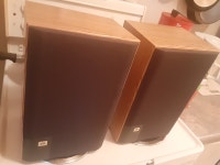 Vintage JBL bookshelf speakers Pair City of Toronto Toronto (GTA) Preview