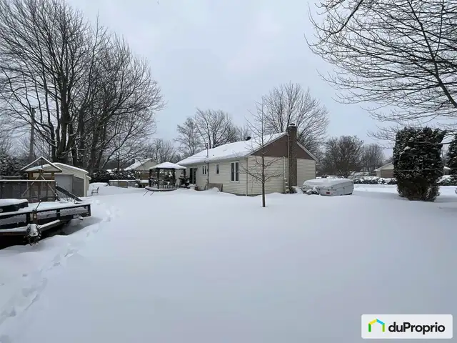 $475,000 - Bungalow for sale in Drummondville (St-Nicéphore) in Houses for Sale in Drummondville - Image 4