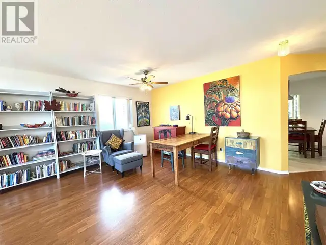 22 535 SHAW ROAD Gibsons, British Columbia in Condos for Sale in Sunshine Coast - Image 8