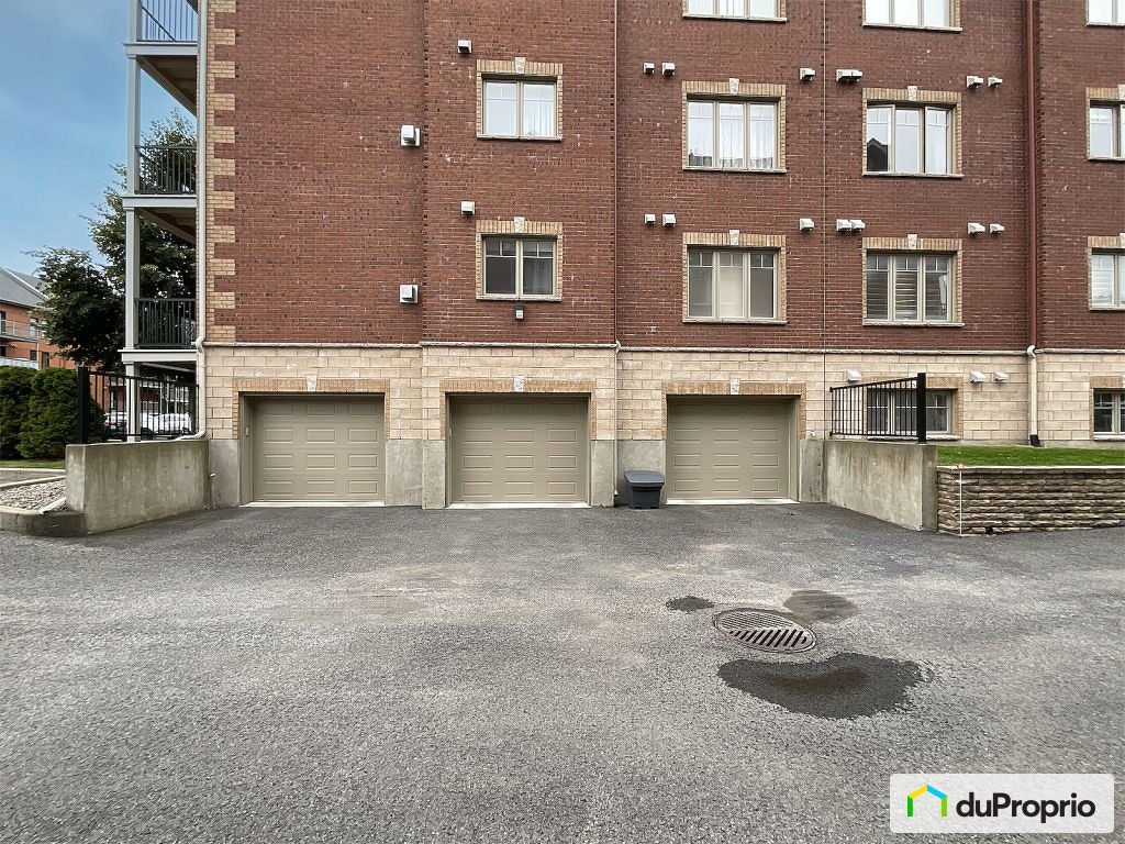 $439,900 - Condominium for sale in Longueuil (St-Hubert) — photo 2