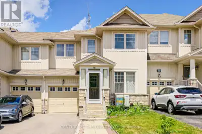 Stylish 3-Bedroom Townhome in Prestigious Jefferson Community. Step into style and comfort with this...