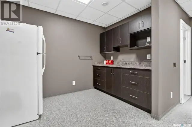 526 Main STREET N Moose Jaw, Saskatchewan in Commercial & Office Space for Sale in Moose Jaw - Image 35