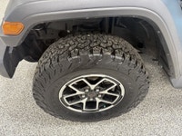 2024 Jeep Wrangler Rubicon RUBICON | REMOTE START | NAV W/12.3 INCH DISPLAY | Bikini Pearl Coat Pent... (image 3)