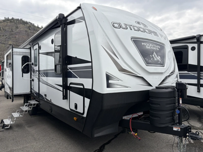 If you want a trailer that’s easy to manage, but still built for serious off-grid adventure, this on...
