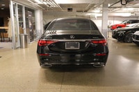 This Mercedes-Benz S-Class has a dependable Intercooled Turbo Gas/Electric I-6 3.0 L/183 engine powe... (image 5)