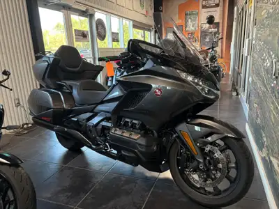 Oppotunity doesn't knock it RUMBLES!!! Looking for a Have you always wanted a Harley? PLUS HST&LICEN...