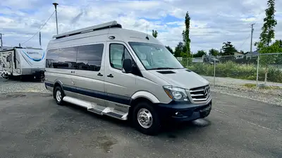 *******THIS UNIT IS ON CONSIGNMENT******** ***WE FINANCE AND TAKE TRADES ON CONSIGNED UNITS*** Legen...