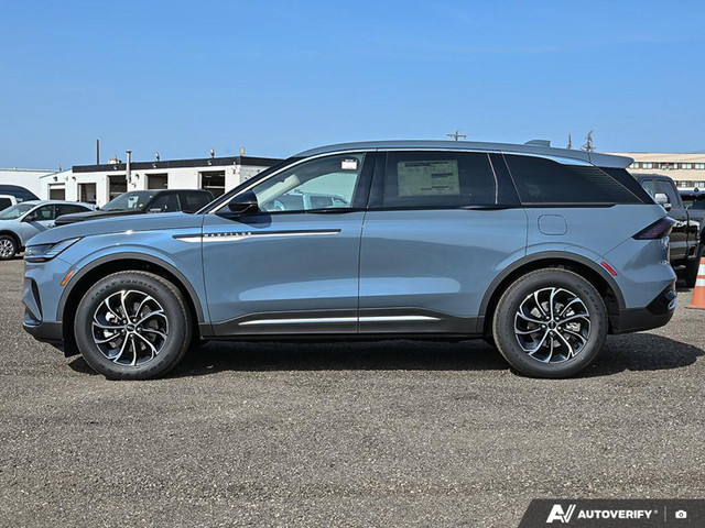 2025 Lincoln Nautilus Premiere in Cars & Trucks in Edmonton - Image 3