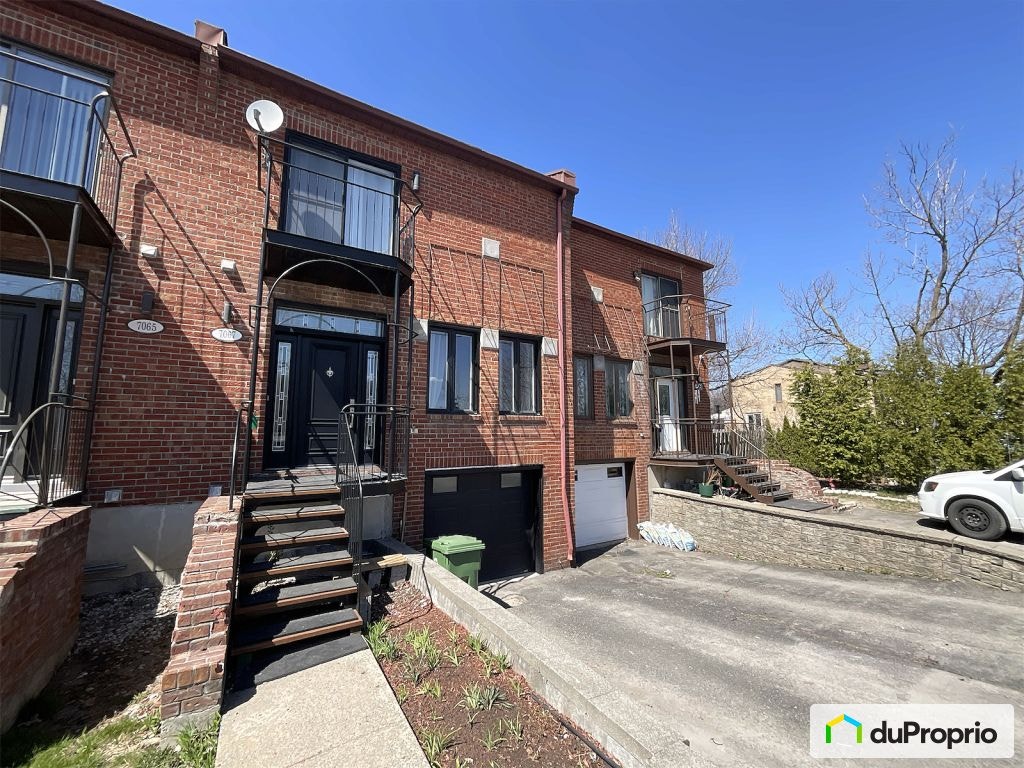 $639,000 - Townhouse for sale in Rivière des Prairies — photo 1
