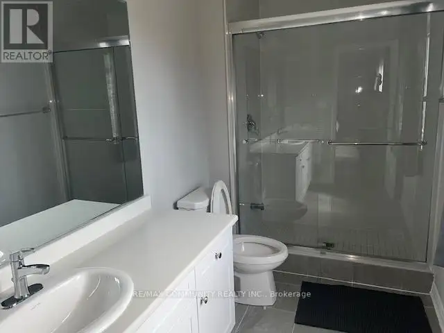 ROOM - 1568 SCARLETT TRAIL Pickering, Ontario in Long Term Rentals in Oshawa / Durham Region - Image 11