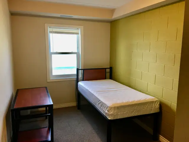 253 Lester Street, Suite 302 - Student housing in Long Term Rentals in Kitchener / Waterloo - Image 10