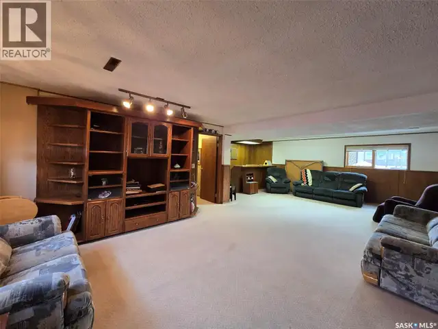 903 Assiniboia AVENUE Grenfell, Saskatchewan in Houses for Sale in Regina - Image 34