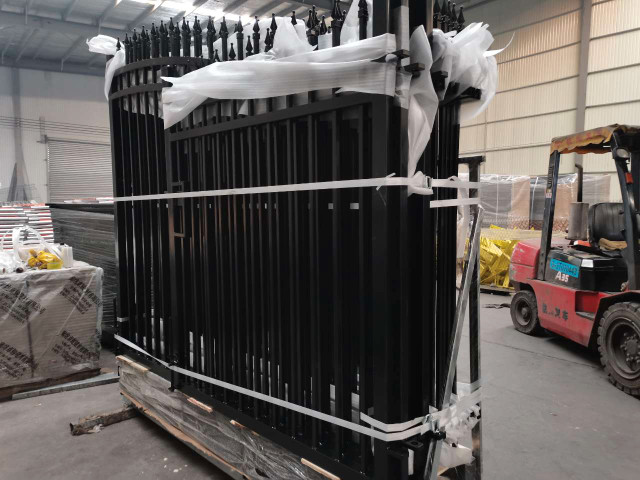 NEW 88 FT ORNAMENTAL WROUGHT IRON GATE & FENCE PANEL KIT 5120610 in Decks & Fences in Calgary