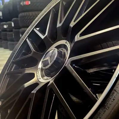 New winter 20" set Mercedes wheels & tires Tires 275/50R20 or; 255/45R20 Winter or summer tires Bran...