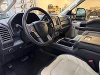 If you're shopping for a proper Super Duty — the kind that delivers luxury, capability, reliability,... (image 5)