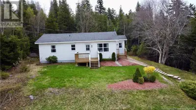 3 Bedroom Bungalow in Peaceful French Village at a unbeatable price!! Tucked away at the end of quie...