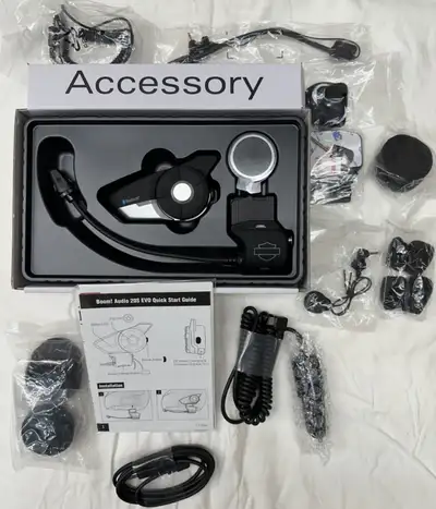 New never used Genuine Harley Davidson Boom! Audio 20S Bluetooth Premium Wireless full control heads...