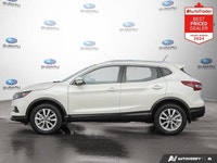 Recent Arrival! New Price! Pearl White 2023 Nissan Qashqai SV AWD CVT with Xtronic 2.0L DOHC APPLE C... (image 1)