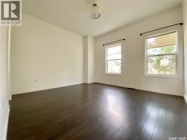 A & B 422 St Mary STREET Esterhazy, Saskatchewan in Houses for Sale in Regina - Image 14