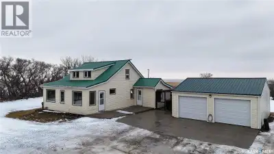 80 ACRES with Updated CHARACTER HOME, Outbuildings & PRODUCTIVE FARMLAND This versatile 80-ACRE FARM...