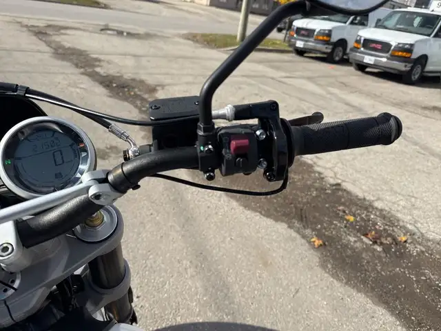 2018 Ducati Scrambler Desert Sled ~ DUCATI SCRAMBLER ~ DESERT SL in Street, Cruisers & Choppers in City of Toronto - Image 25