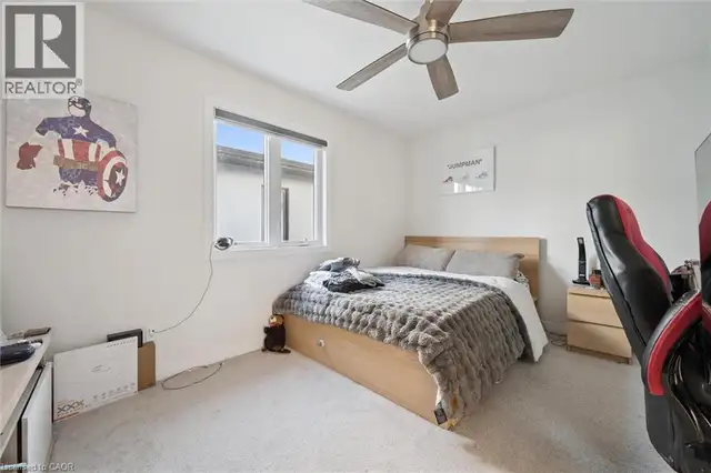 972 STONECLIFFE Walk Unit# 18 Kitchener, Ontario in Houses for Sale in Kitchener / Waterloo - Image 34