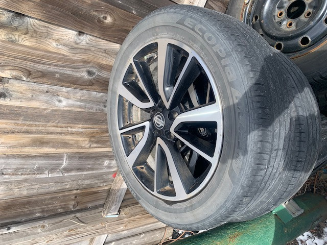 NISSAN ROGUE ALLOY RIMS FOR SALE 225/55/19 in Tires & Rims in City of Toronto
