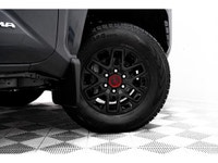 TOYOTA TACOMA DOUBLE CAB AUTO 2025 4X4 ROBUSTE MOTEUR TURBO MODERNE ÉCRAN TACTILE AVANCÉ SÉCURITÉ AC... (image 4)