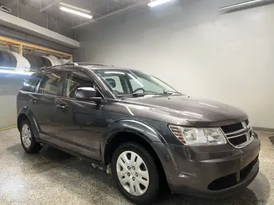 SE REMOTE START DUAL-ZONE CLIMATE CONTROL TRAILER HITCH CRUISE CONTROL TRAILER SWAY CONTROL ELECTRON...