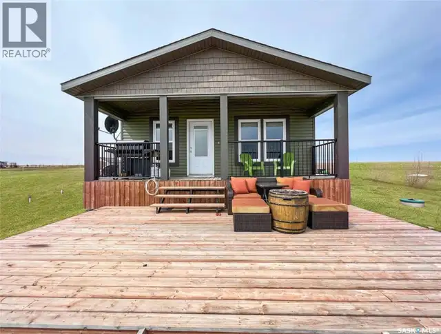 701 Pebble DRIVE Webb Rm No. 138, Saskatchewan in Houses for Sale in Swift Current - Image 2