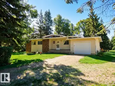 Rare Acreage Opportunity in Prestigious Fairhaven Estates! Properties in Fairhaven seldom come avail...