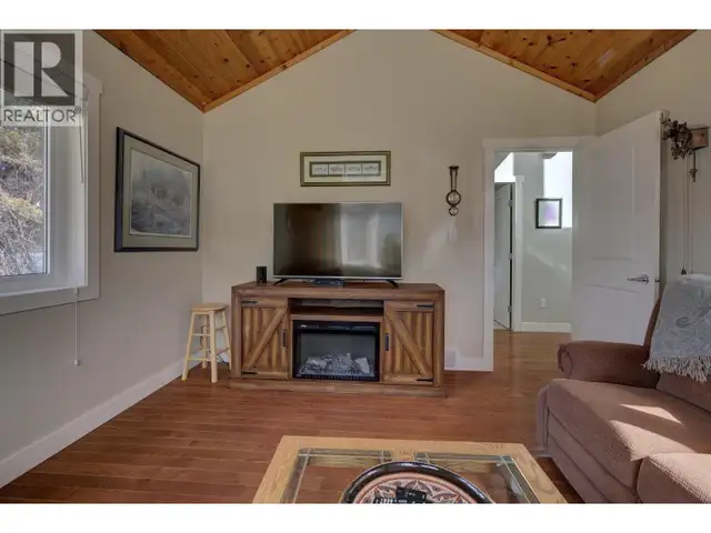 6416 HORSEFLY LANDING ROAD Horsefly, British Columbia in Houses for Sale in Williams Lake - Image 14