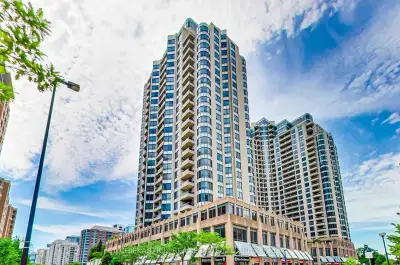Spectacular 1,222 Square Foot Corner Unit. Largest 2+1 Split Bedroom Design With 2 Full Baths. Eat I...