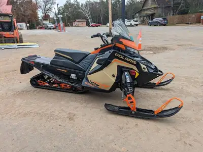 Polaris 650 INDY VR1 137 2022 2022 Polaris 650 INDY VR1 137 ...