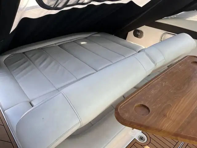 2016 Cobalt Boats A40 in Powerboats & Motorboats in Saskatoon - Image 6