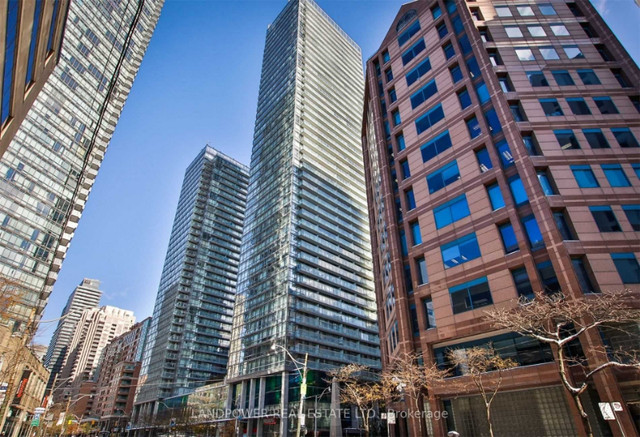 Toronto...  Bay/College in Condos for Sale in City of Toronto