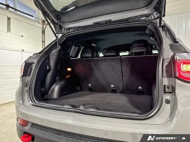 2023 Jeep Compass Trailhawk | Remote Start | Keyless Entry in Cars & Trucks in Saskatoon - Image 17