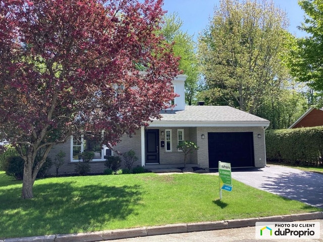 $679,000 - 2 Storey for sale in Sherbrooke (Jacques-Cartier) — photo 2