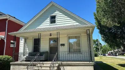3 bedroom house available for rent from July 1
