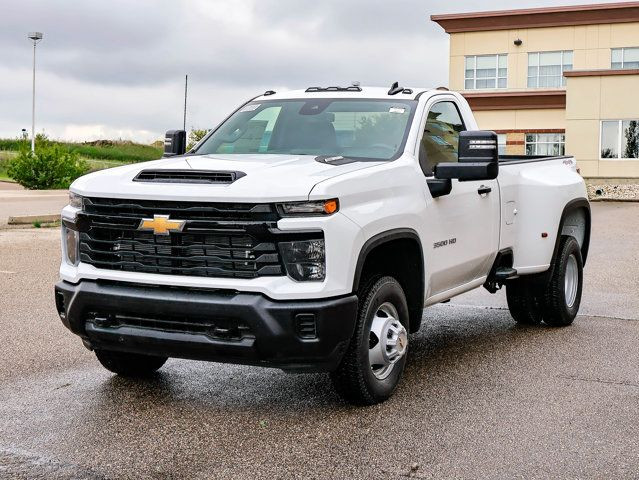2025 Chevrolet Silverado 3500HD Work Truck in Cars & Trucks in Strathcona County - Image 4