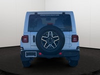 This 2026 JEEP WRANGLER 4-DOOR SAHARA has the following options Cloth Low-Back Bucket Seats, Remote... (image 4)