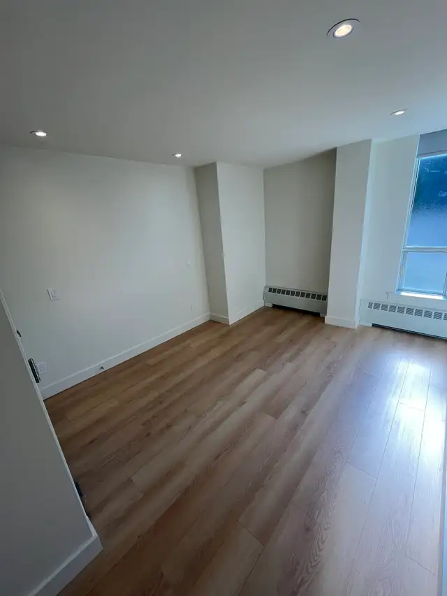 1 Bedroom Suites from $1795 $500 move in bonus! in Long Term Rentals in City of Toronto - Image 6