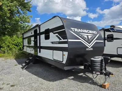 Special features THIS UNIT IS LOCATED IN SUMMERSTOWN2025 Grand Design Transcend Xplor 26BHX - Family...