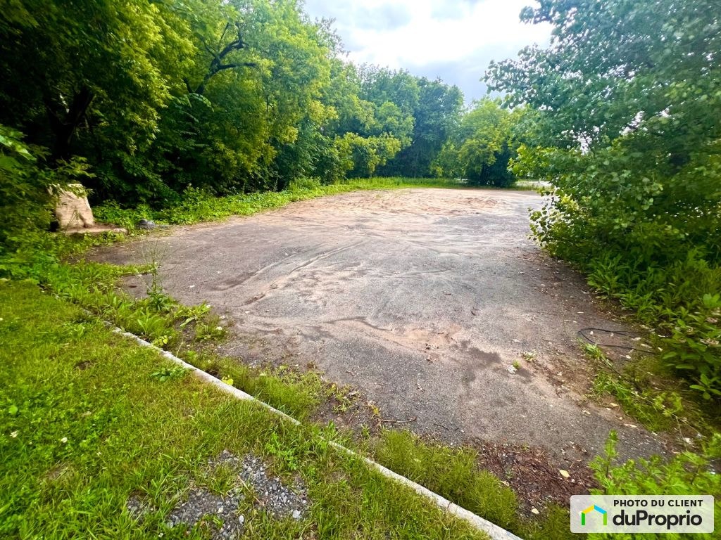 $500,000 - Residential Lot for sale in Mascouche — photo 2