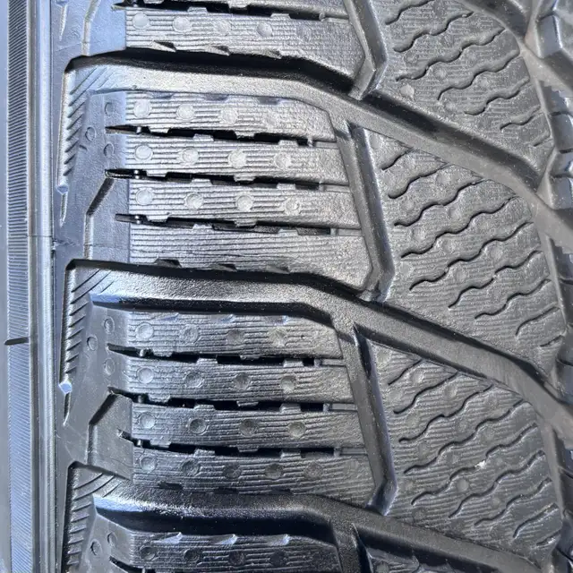 (NEW) 4x 285/45R22 Michelin Winters w/ Range Rover Rims + TPMS in Tires & Rims in City of Toronto - Image 6