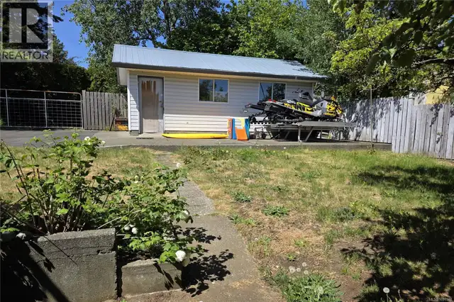 222 Thulin St Campbell River, British Columbia in Houses for Sale in Campbell River - Image 25