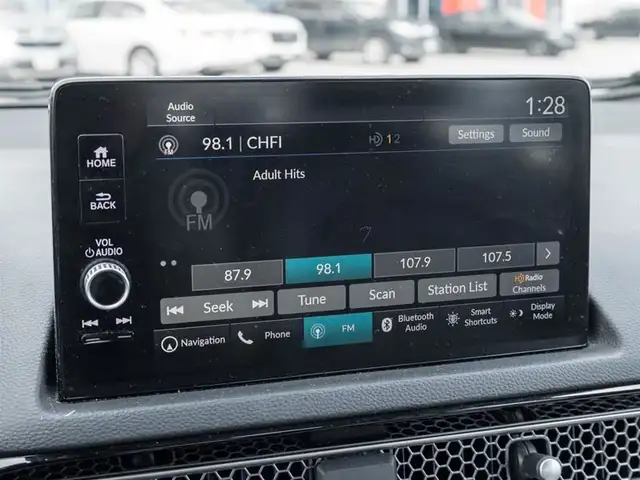 2022 Honda Civic Sedan Touring in Cars & Trucks in Oakville / Halton Region - Image 21